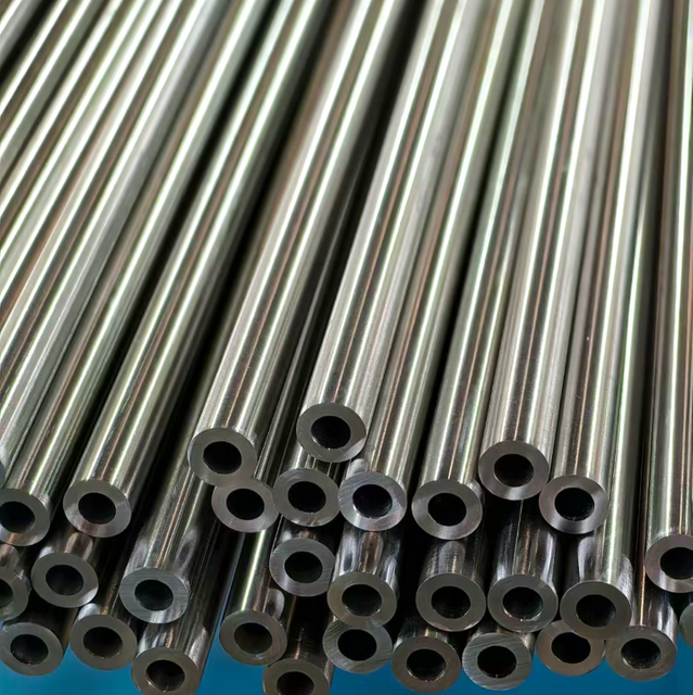 Hastell Alloy B2 saumaton putki