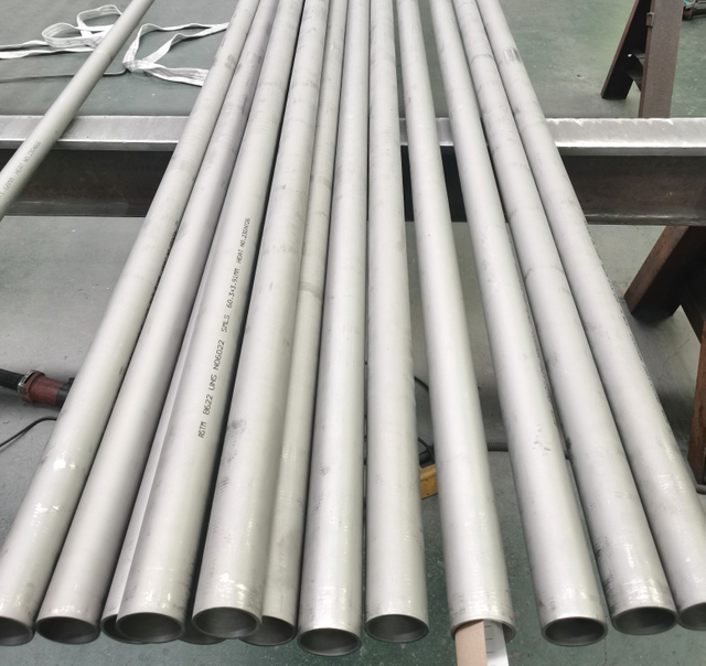 Saumaton Hastelloy C22 -putki